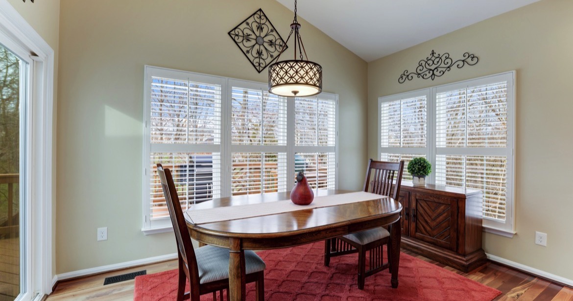 Garrell Group Real Estate 43168 Malloch Pl web 13 Kitchen Table