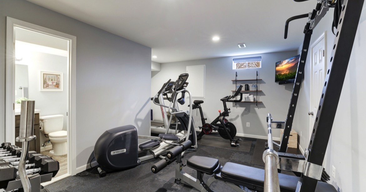 Garrell Group Real Estate 43168 Malloch Pl web 25 Basement Gym